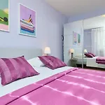 Polina's Sunset Apartman