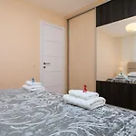 Polina's Sunset Apartment *
